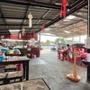 มีที่นั่งภายในร้าน