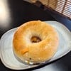 Smoked Salmon Cream Cheese Bagel (175.-)