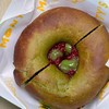 “Matcha Raspberry Bagel Sandwich” (THB220)