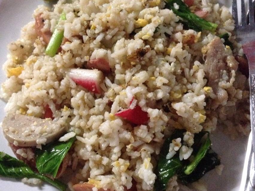 ร้านชามใหญ่ ร้านชามใหญ่