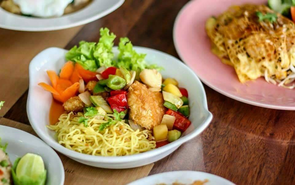 ก๋วยเตี๋ยวลีลา