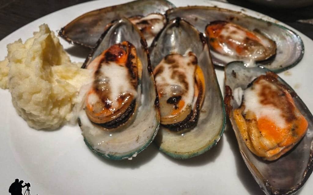 One Rachada World Restaurant โรงแรมแกรนด์เมอร์เคียวฟอร์จูน One Rachada World Restaurant โรงแรมแกรนด์เมอร์เคียวฟอร์จูน