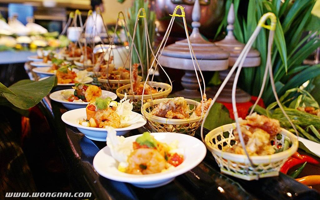 Up & Above Restaurant and Bar The Okura Prestige Bangkok Up & Above Restaurant and Bar The Okura Prestige Bangkok