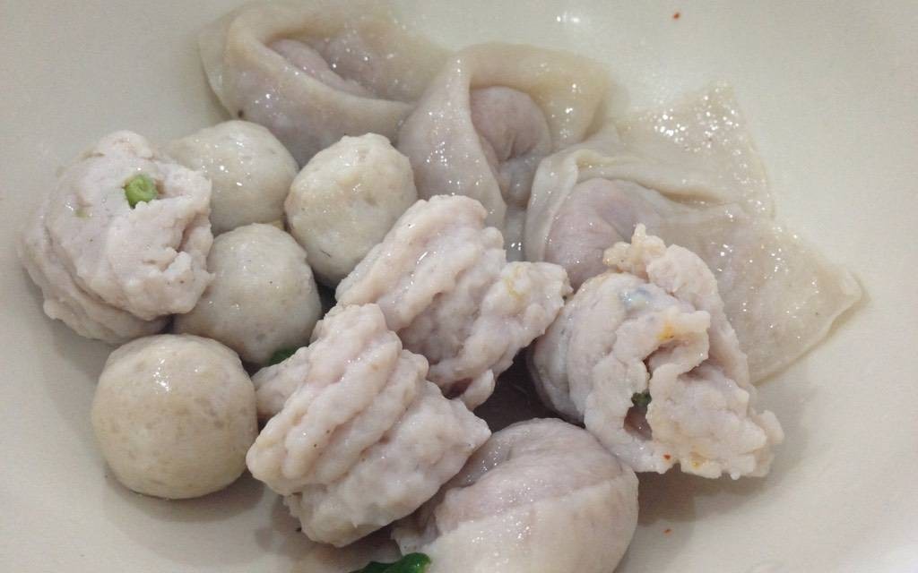เย็นตาโฟ-เกี๊ยวปลา เจ๊กิม เย็นตาโฟ-เกี๊ยวปลา เจ๊กิม