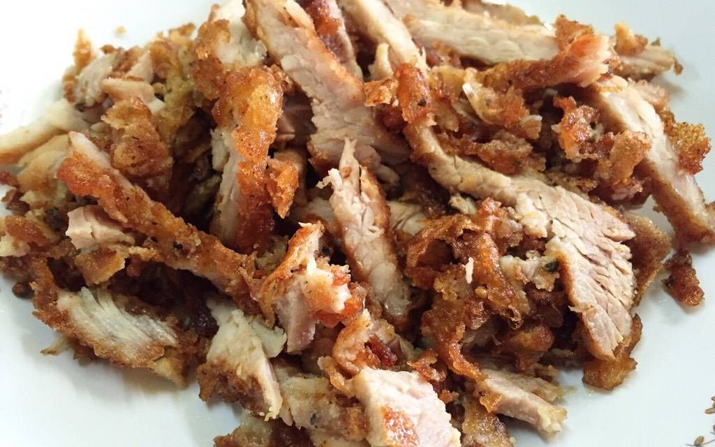 หมูทอดเจ๊จง หลังโลตัสพระราม 4 หมูทอดเจ๊จง หลังโลตัสพระราม 4