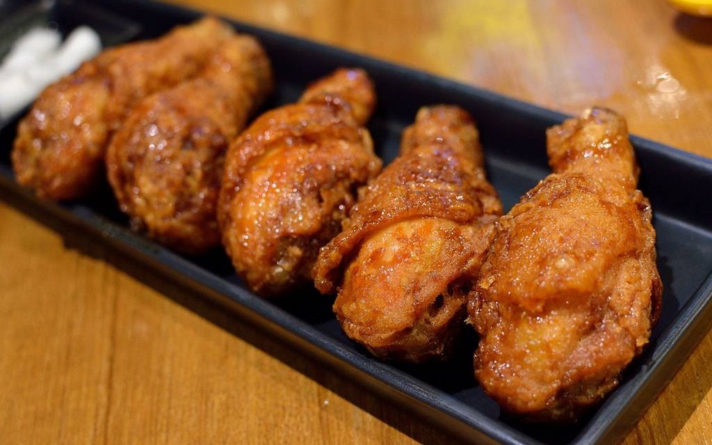 ร้าน BonChon (บอนชอน) เอสพลานาด รัชดาภิเษก รีวิวร้านอาหาร Wongnai