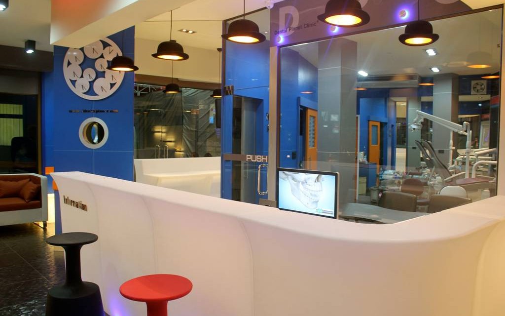 Dental Planet Clinic ซอยรังสิตภิรมย์ (ม.กรุงเทพ)