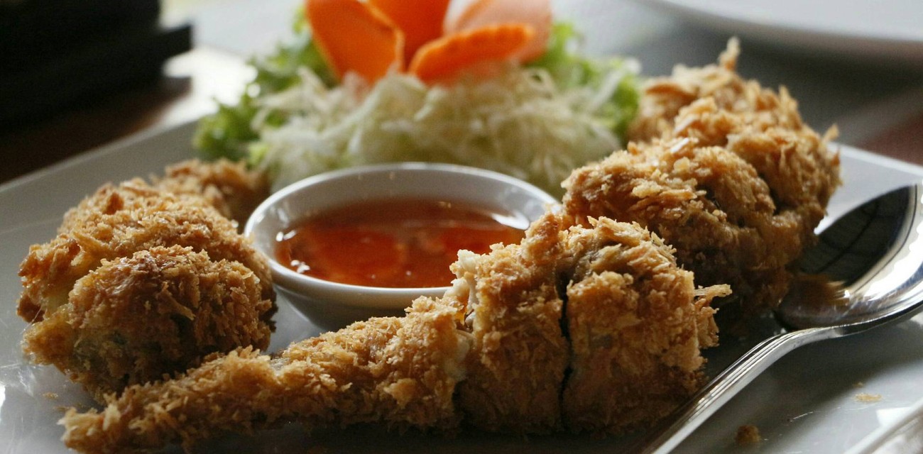 เนินเขา วิวทะเล เนินเขา วิวทะเล