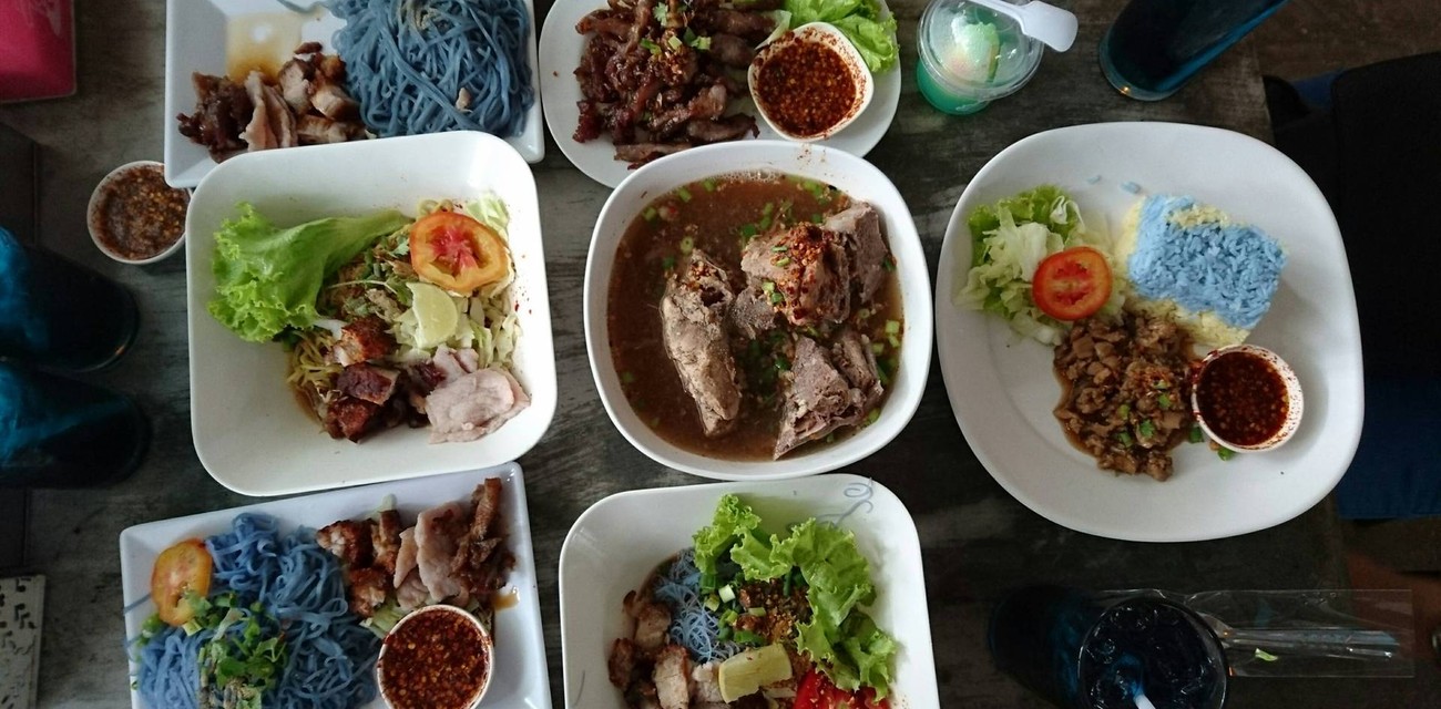 ก๋วยเตี๋ยวอัญชัน ก๋วยเตี๋ยวอัญชัน