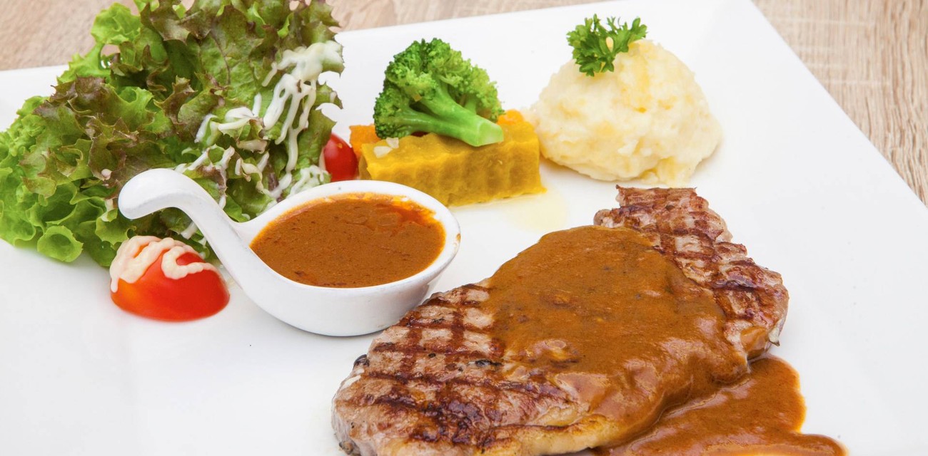 1000Sook Food and Farm at ชะอำ