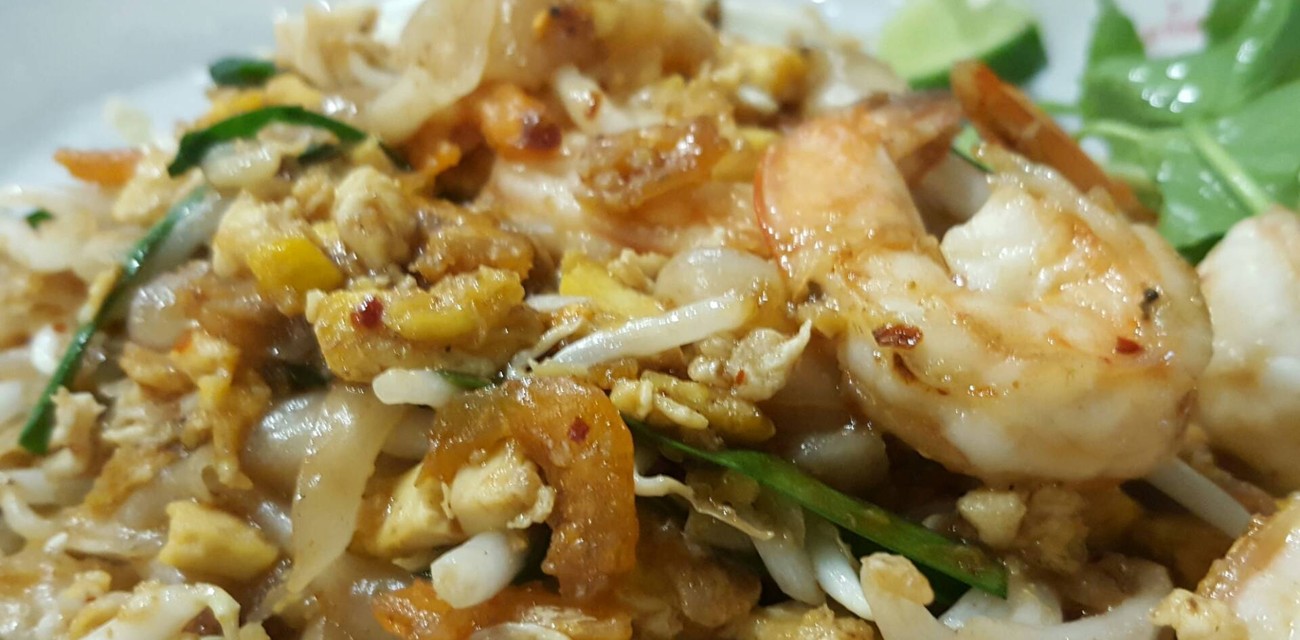 เย็นตาโฟเครื่องทรง โดย อ.มัลลิการ์ สนามบินดอนเมือง เย็นตาโฟเครื่องทรง โดย อ.มัลลิการ์ สนามบินดอนเมือง
