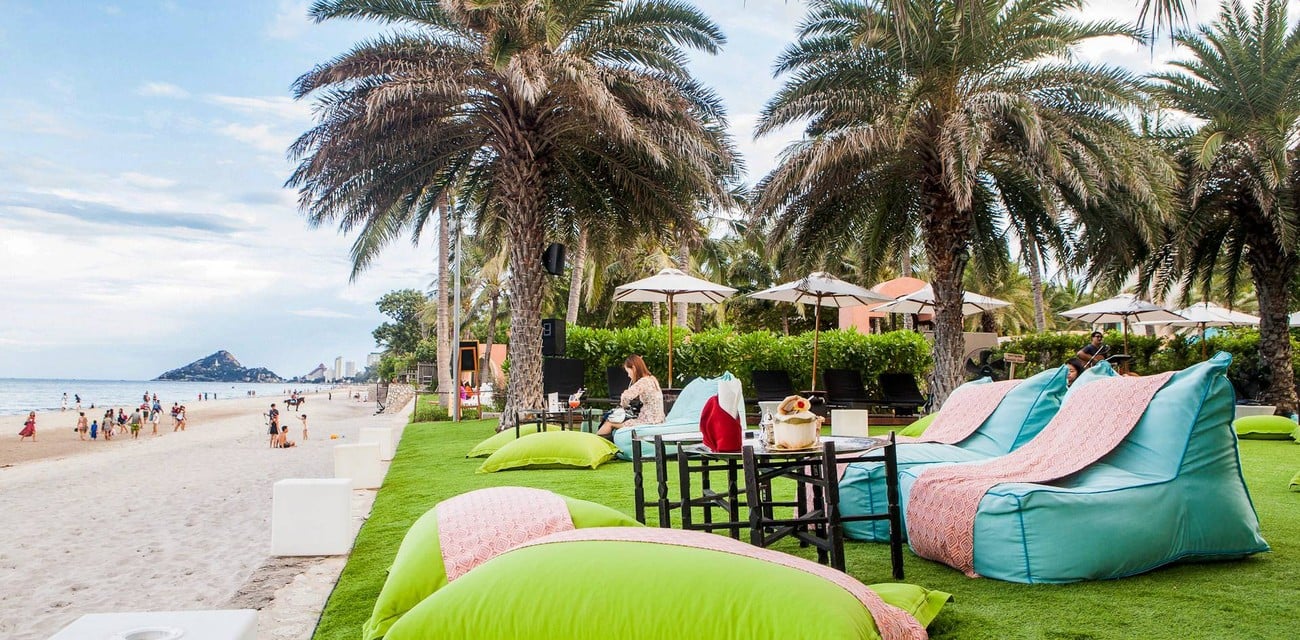 Al Bahr Beach Bar at Marrakesh Hua Hin Resort & Spa Al Bahr Beach Bar at Marrakesh Hua Hin Resort & Spa
