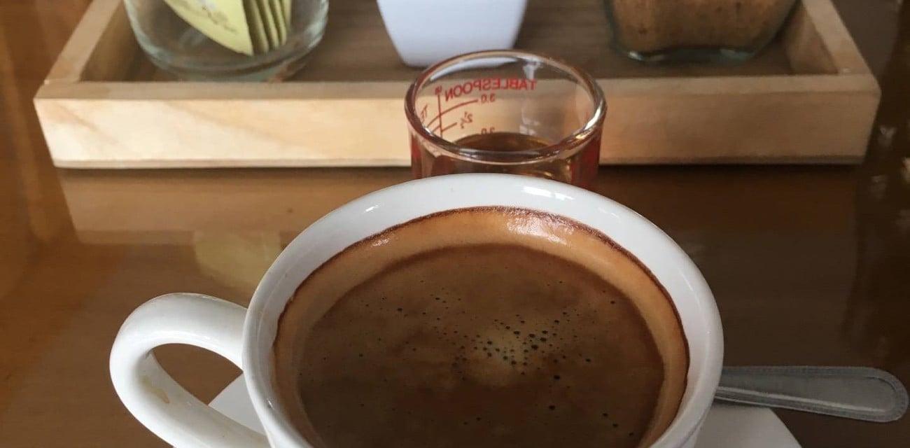 ร้านกาแฟถ้ำสิงห์ ณ จุดชมวิวเขามัทรี : Thamsing Cafe' เขามัทรี