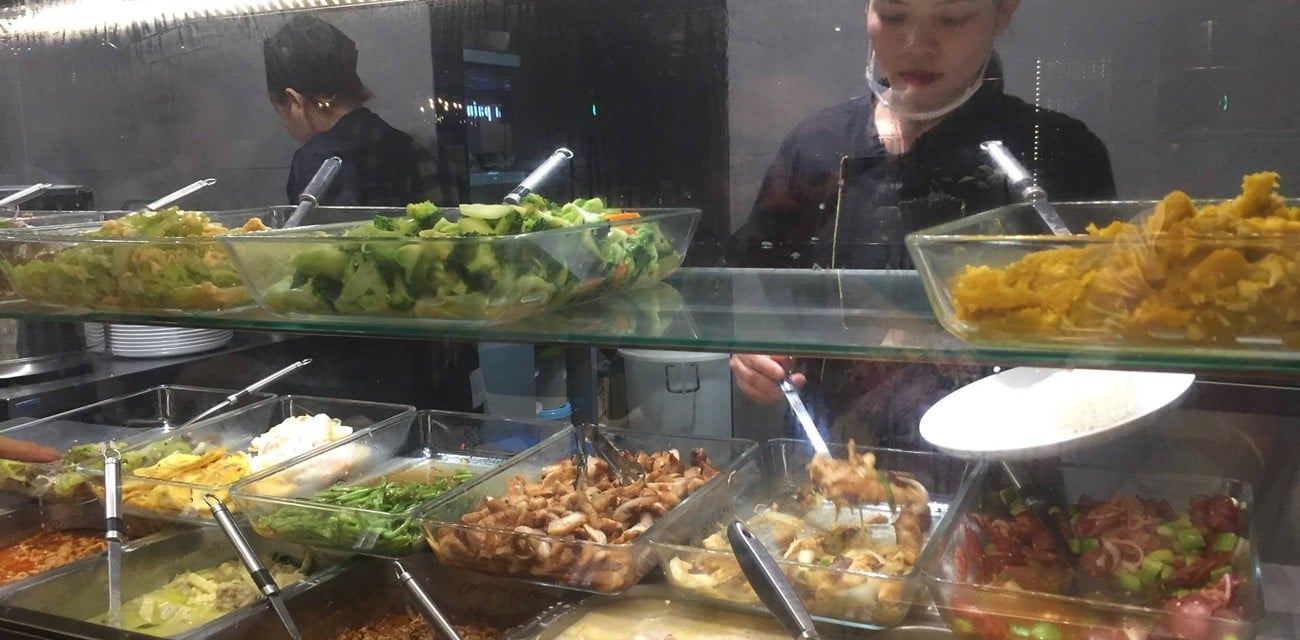 ครัวอัปสร เอกมัย Quartier Foodhall