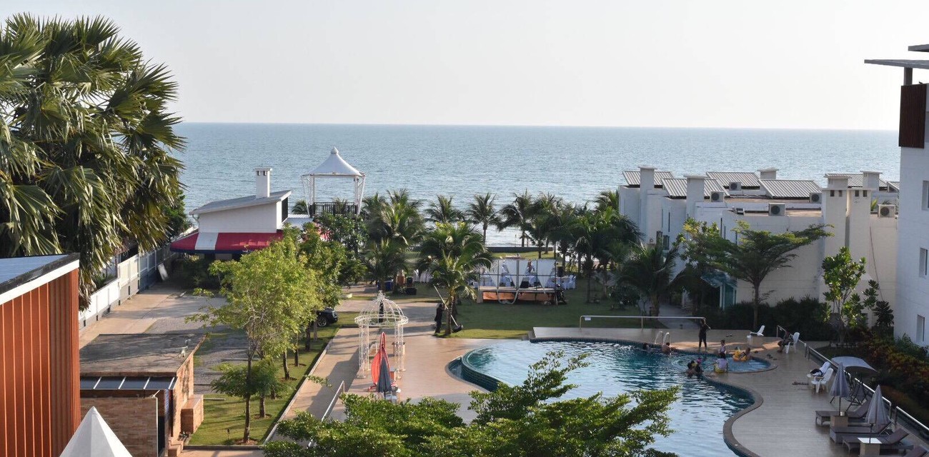 โรงแรม เซนต โทรเปซ บช รสอรท Saint Tropez Beach Resort Hotel