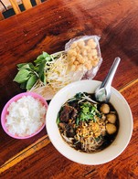 เชตเกาเหลาเนื้อ+ข้าวเปล่า+แคปหมู รับไปเลยส่วนลด 5%