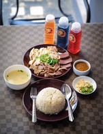 ทานที่ร้านลดทันที 5 บาททุกจาน!!