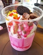 สั่งอาหารครบทุก  300 บาท แถมปังเย็น1ถังกลับบ้าน