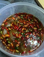 กุ้งดองน้ำปลาพร้อมน้ำจิ้มซีฟู้ด 120บาท
