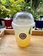 น้ำผึ้งมะนาวโซนา 20 บาทครับช่วงเปิดร้านใหม่