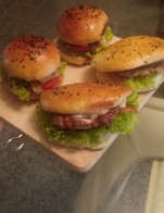 เบอร์เกอร์หมู+แฮม ราคา35บาท