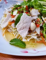 หมูนุ่มมะนาว สั่งวันนี้ลดทันที่ 5 บาท