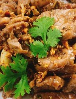 หมูทอดกระเทียม