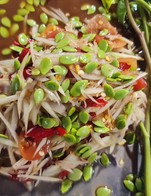 ตำลาว​  หน้าร้าน​ 40​ บาท