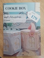 โปรโมชั่น Cookie Box Set ลดเหลือ 179 บาท เมื่อสั่งเมนู กล่องคุกกี้ม้าหมุน(5ชิ้น)