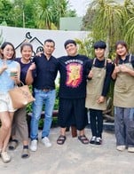 โปรโมชั่น รับรองเเขก ลด100% ลด 100 % เมื่อสั่งเมนูในหมวด Signature , Coffee, Non-Coffee, สดชื่นใจ, สเลอปี้, Tea, Hot, Cake , Food, Set, น้ำเปล่า, เมนูประจำเดือน