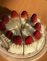 โปรโมชั่น cake discount 15 bath ลด 15 บาท เมื่อสั่งเมนูในหมวด Bakery