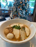 โปรโมชั่น promotion ลด 15 บาท เมื่อสั่งเมนู ก๋วยเตี๋ยวเครื่องปลา, ก๋วยเตี๋ยวสองสหาย