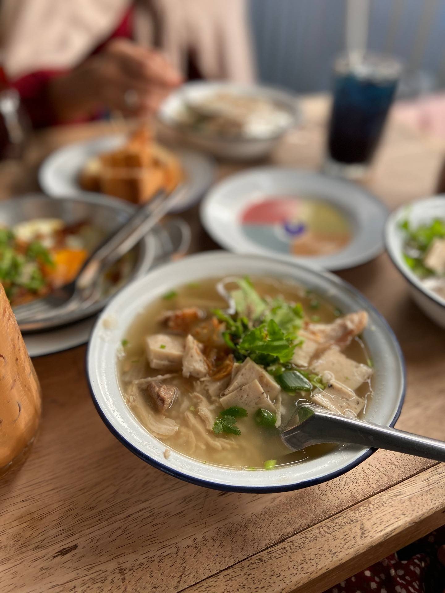 [รีวิว] ร้าน โกเผือกโกดำ | เมนูแนะนำ รูปภาพ ราคา - Wongnai