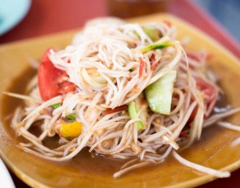 ตำขนมจีน • image ร้าน ส้มตำเจ๊นางเมืองใหม่ รวย