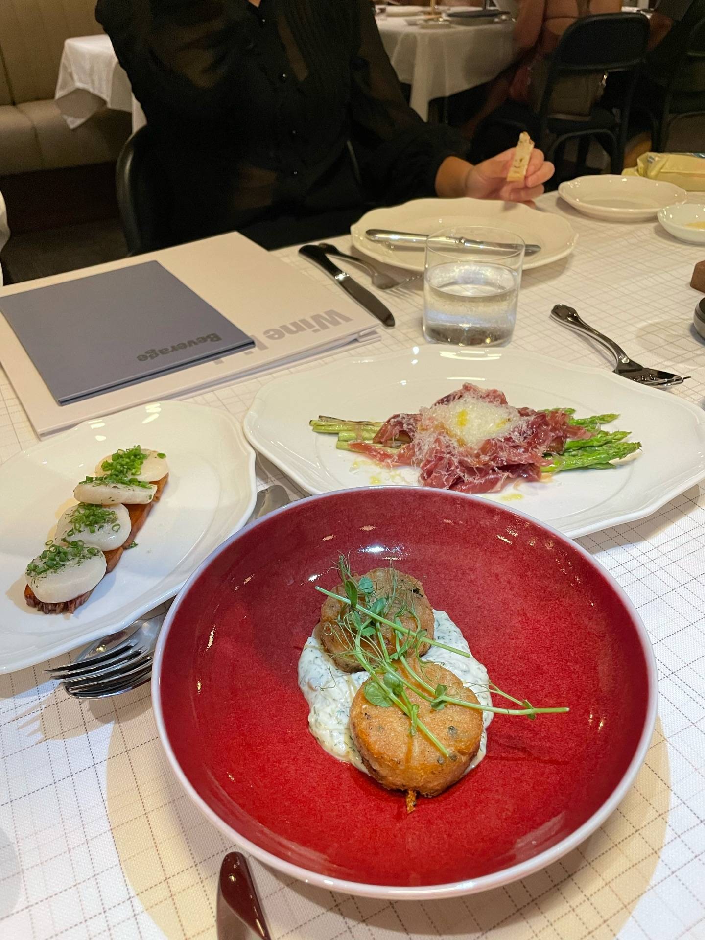 รูป The Standard Grill Wongnai