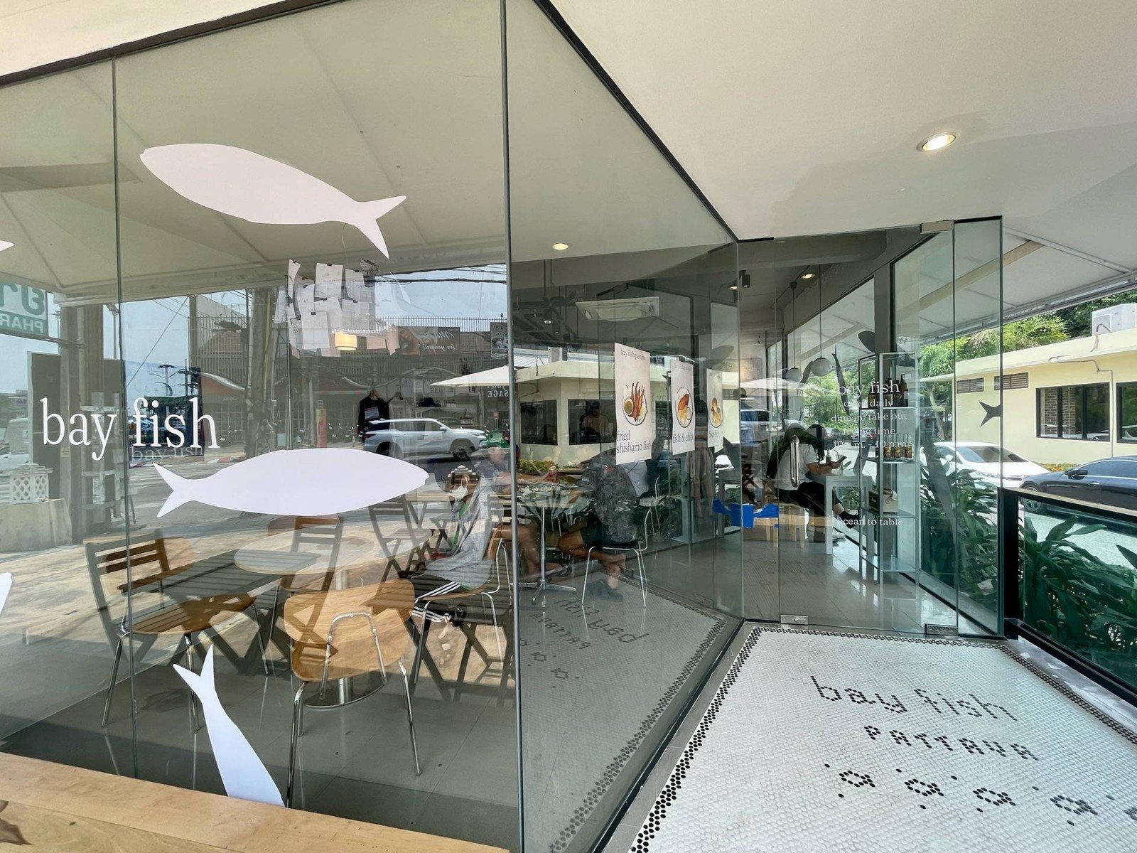 [รีวิว] ร้าน Bay Fish Pattaya เมนูแนะนำ รูปภาพ ราคา