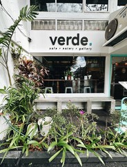 Verde - Café & Restaurant