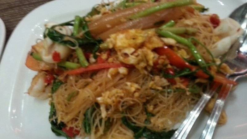 รีวิว Noodle & Rice - ขนมจีนไหหลำแห้งหมูอร่อยมาก - Wongnai