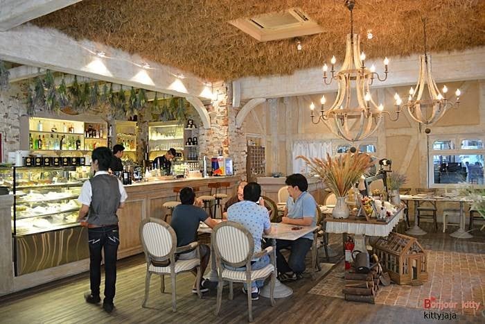 รูป Parlour Restaurant & Bar คริสตัล ดีไซน์เซ็นเตอร์