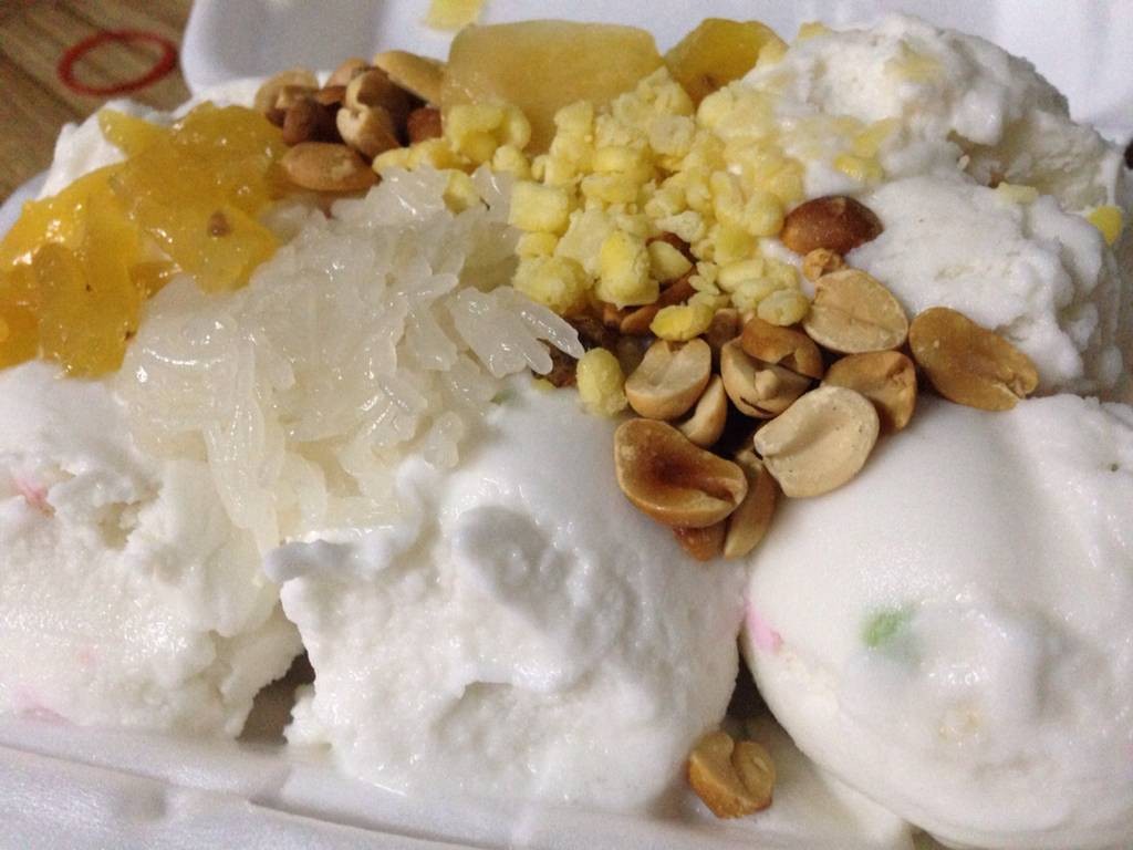 ร้าน ภรณ์ ไอศครีมกะทิสด ประชาสงเคราะห์ 1 ดินแดง | รีวิวร้านอาหาร