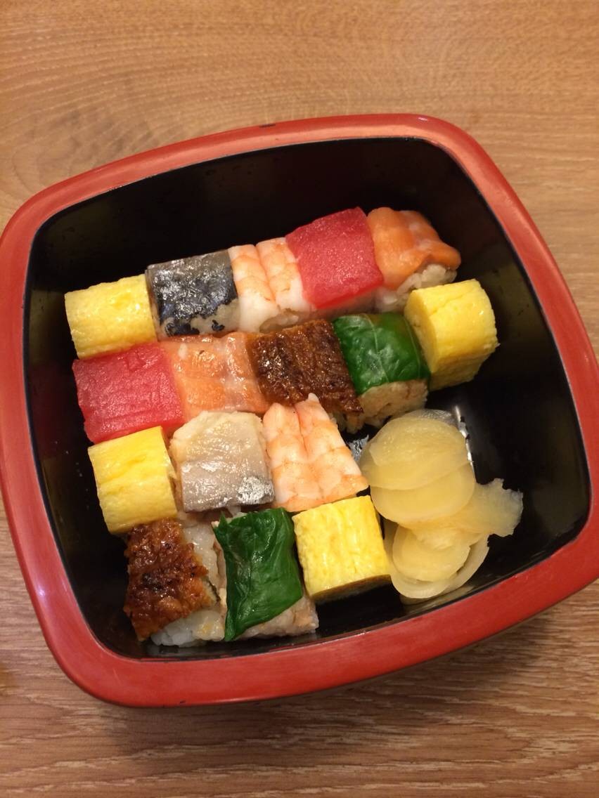 รีวิว KIN DONBURI สยามสแควร์วัน - ร้าน อะ ไร ชื่อ กิน ดง บุ รี 😁😁