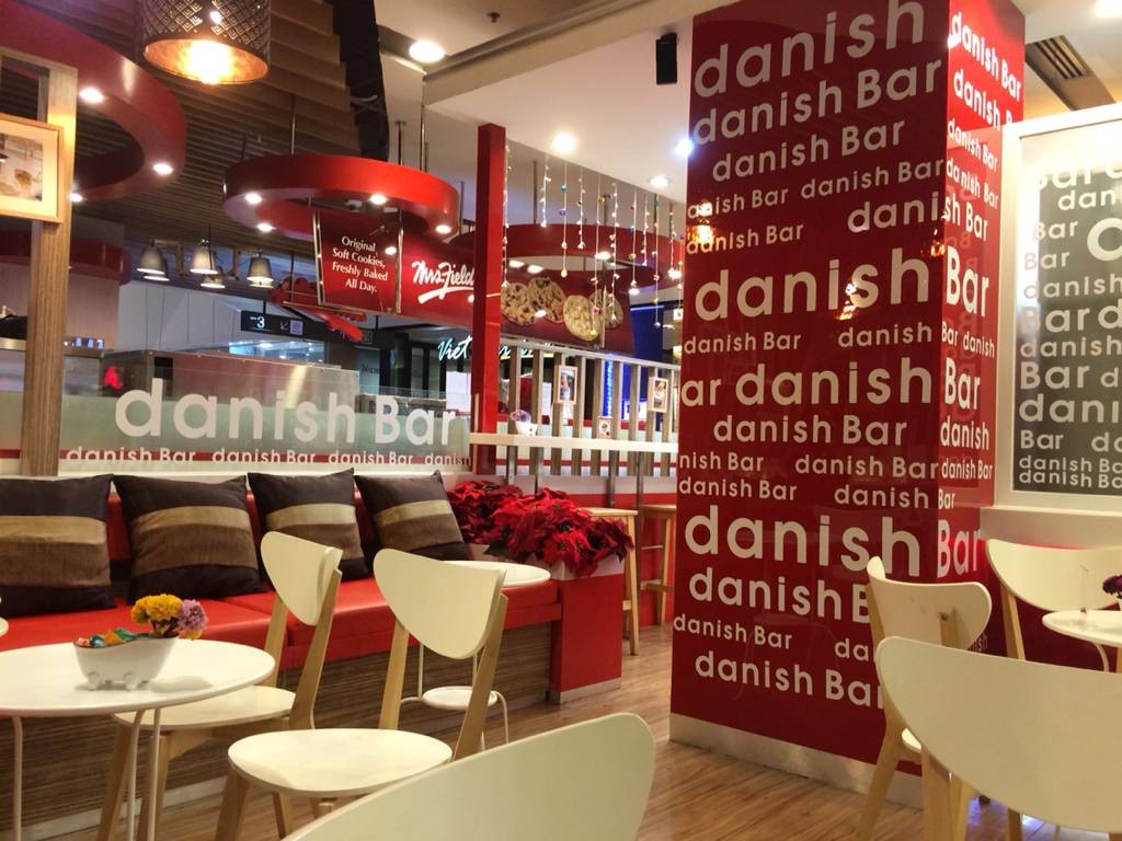 รูป Danish Bar เซ็นทรัลลาดพร้าว