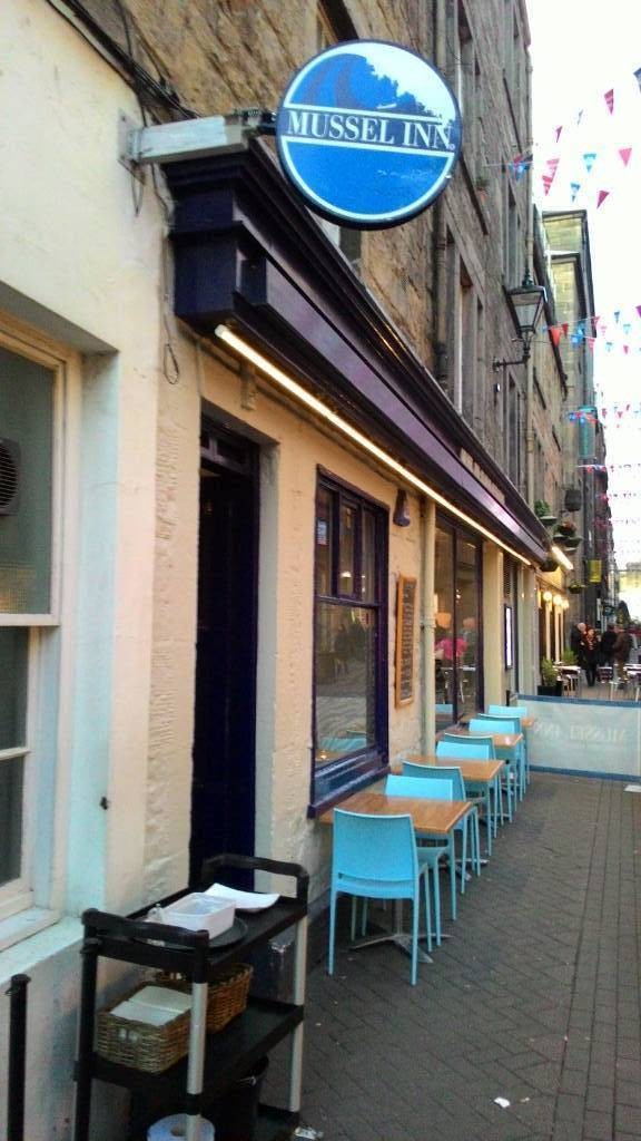 รีวิว Mussel Inn edinburgh, rose street รวมหอยแมงภู่รสเด็ด สารพัดซอสปรุง Wongnai