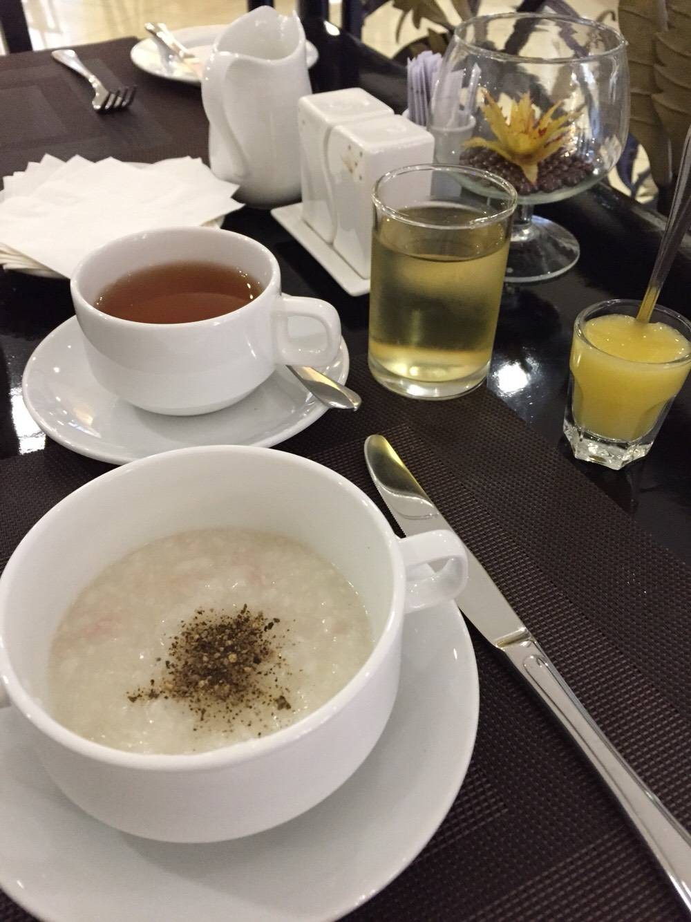 ร้าน Candle Hotel Hanoi รีวิวร้านอาหาร