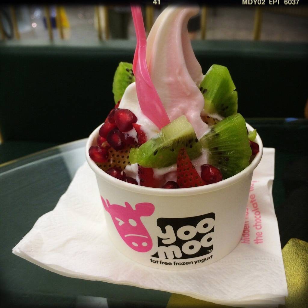 รีวิว Yoomoo Frozen Yoghurt EmQuartier Yoo Moo Emquartier Wongnai