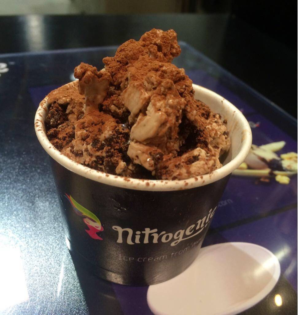 รีวิว Nitrogenie Central Embassy ไอศครีมไนโตรเจนนนน Wongnai