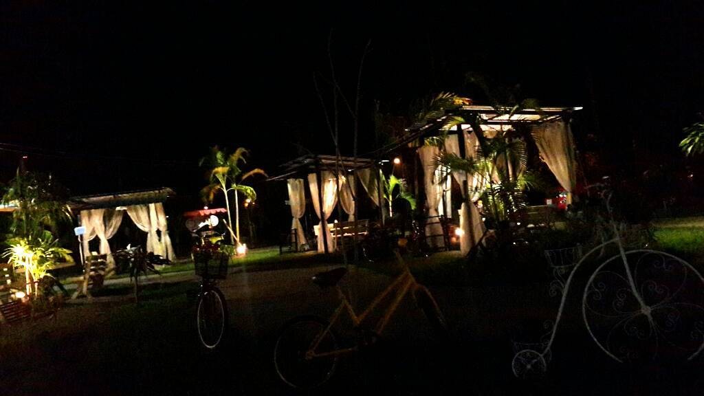 รีวิว A Bicyclette Cafe - ร้านสวย บรรยากาศโล่งสบาย เหมาะแก่การมานั่งชิลมาก