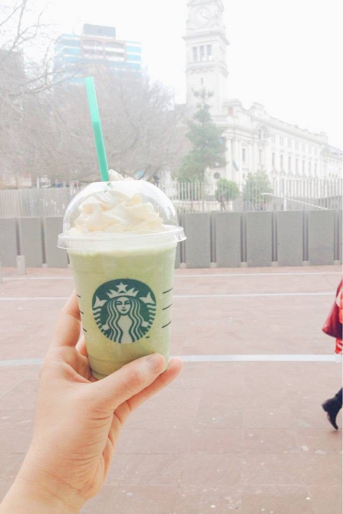 ร้าน Starbucks Queen Street รีวิวร้านอาหาร