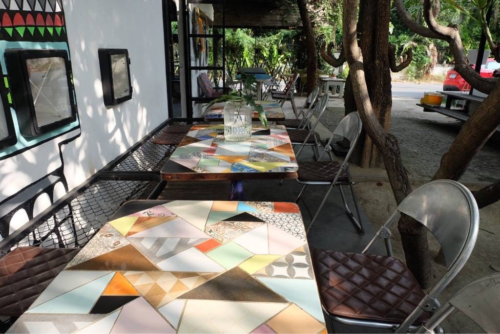Ss1254372 Cafe