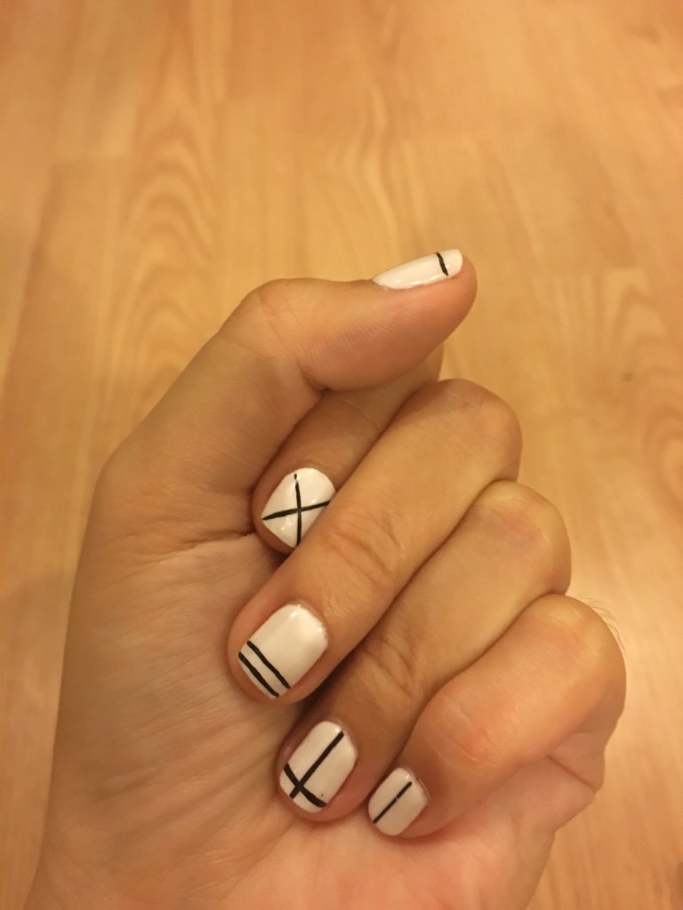 รีวิว Chaba Nails & Eyelashes Pro เซ็นทรัลอีสวิล ทำเล็บลายมินิมอล